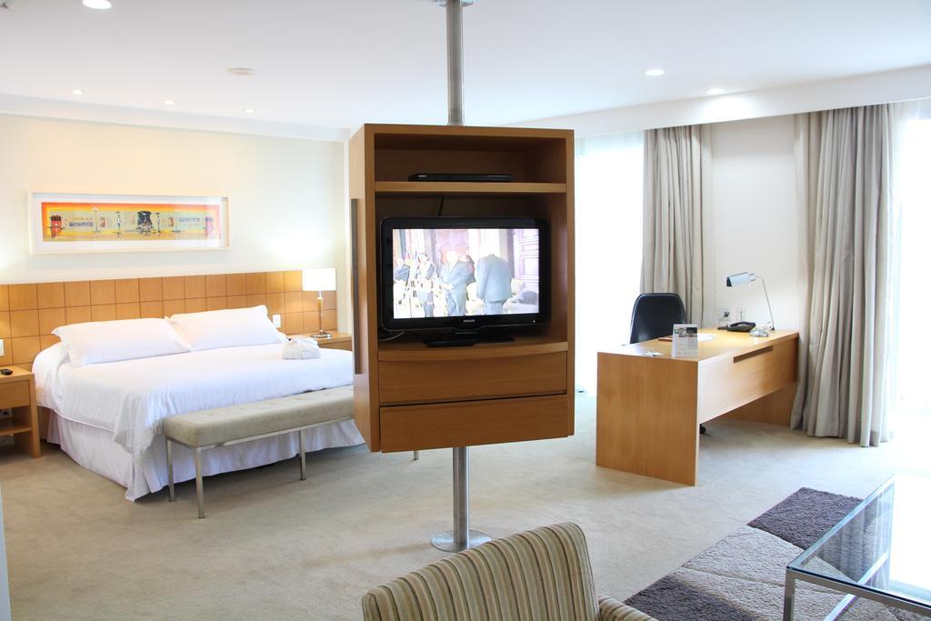 Mercure Macae Bagian luar foto